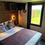 Domaine Des Graminees Hotel *