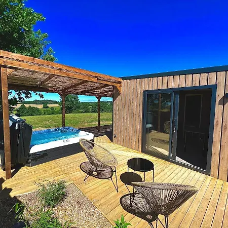 Domaine Des Graminees מלון