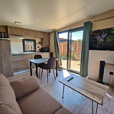 Domaine Des Graminees Hotel *