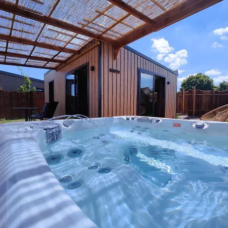 מלון Domaine Des Graminees